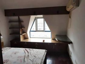 新建路新村 4室2厅2卫 75m&sup2;