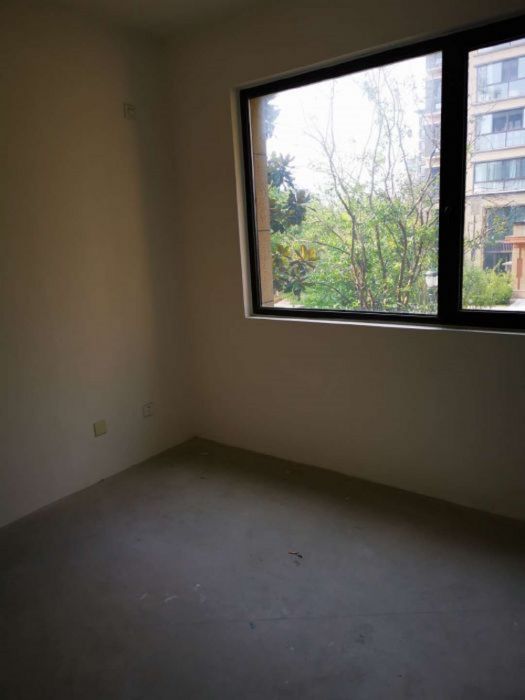 万濠山庄 3室2厅2卫 143m&sup2;