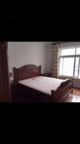 天地华庭 3室2厅2卫 156m&sup2;