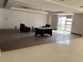 锦峰大厦 3室1厅1卫 140.64m&sup2;