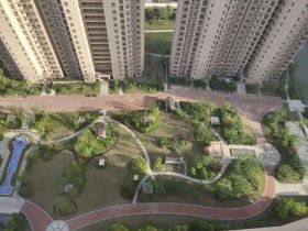 中南世纪花城三期 4室2厅2卫 144m&sup2;