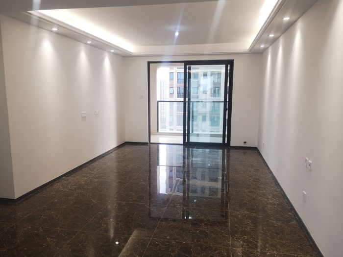 云樾东方 3室2厅2卫 124m&sup2;