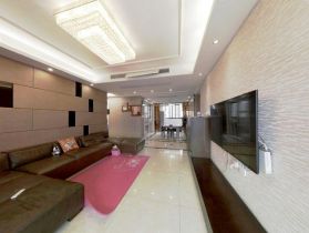 冠城大通棕榈湾 3室2厅2卫 135m&sup2;