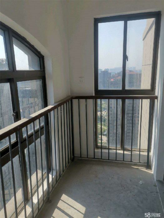 海悦嘉园 1室1厅1卫 75.5m&sup2;