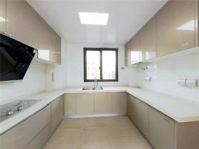 佳期漫 4室2厅2卫 147m&sup2;