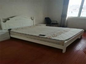 城山家园 3室2厅2卫 106m&sup2;