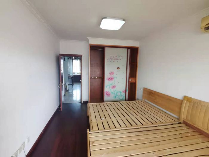 五山家园 3室2厅1卫 89.7m&sup2;