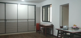 紫东南苑 3室1厅1卫 130m&sup2;