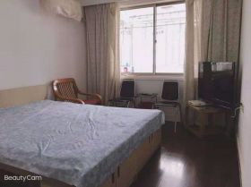前景花苑 4室2厅1卫 135m&sup2;