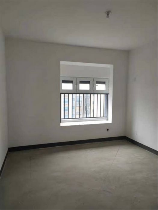 南山国际社区 4室2厅2卫 142m&sup2;