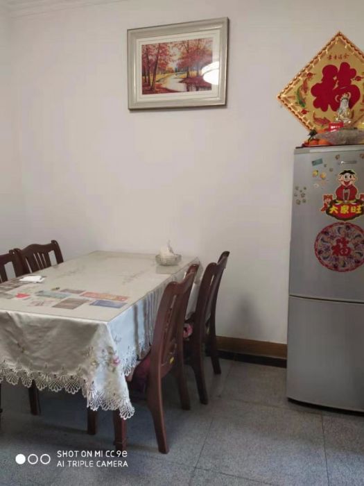 易家桥新村 2室1厅1卫 61m&sup2;