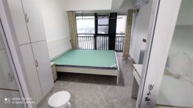 碧桂园云峯中心 1室1厅1卫 75m&sup2;