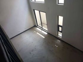 春风南岸西园 5室2厅3卫 204m&sup2;
