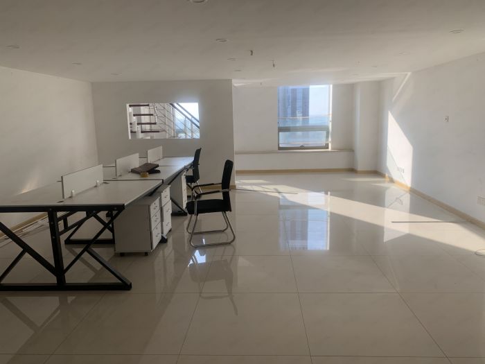 中南世纪城 3室1厅1卫 109m²