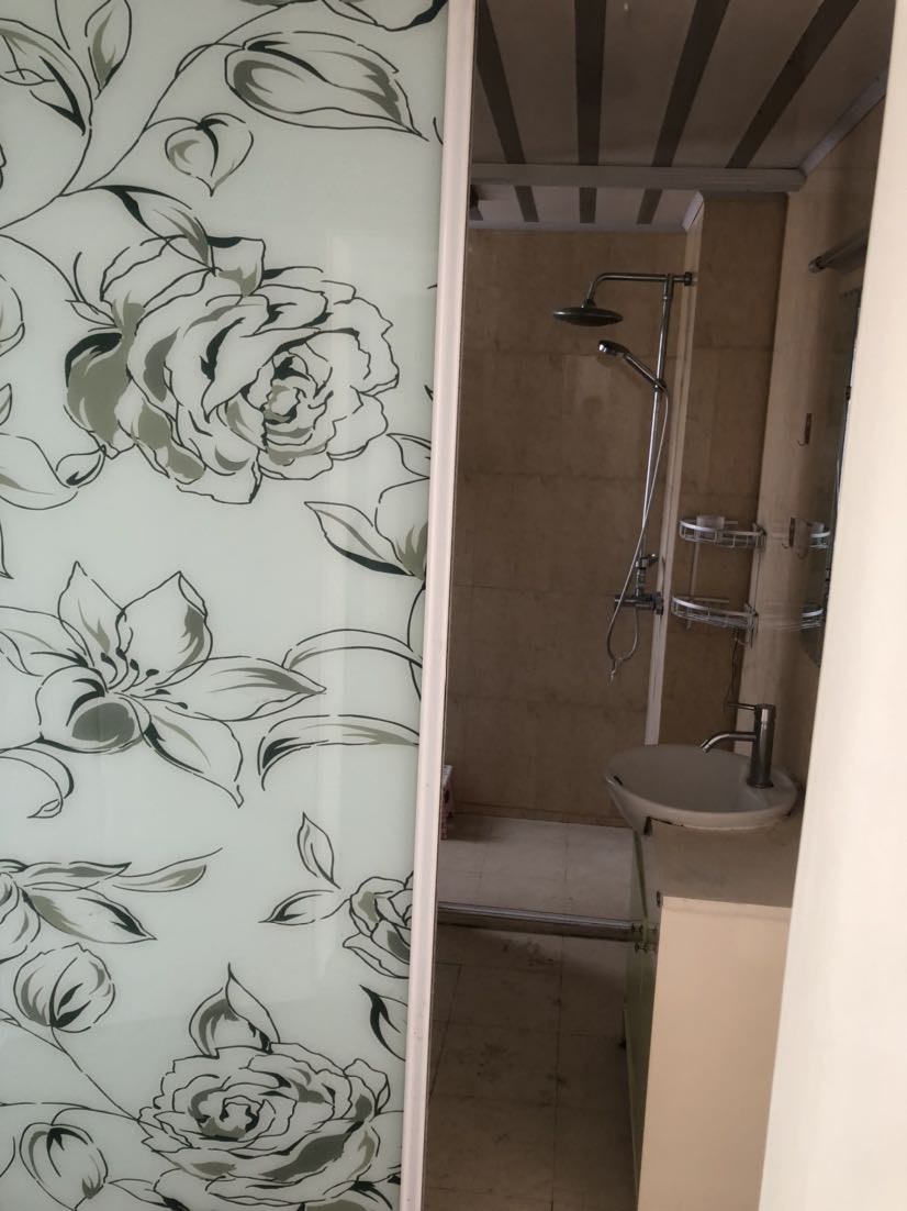濠滨花园 3室2厅2卫 135m&sup2;