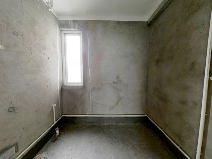 江景花园 3室2厅2卫 144m&sup2;