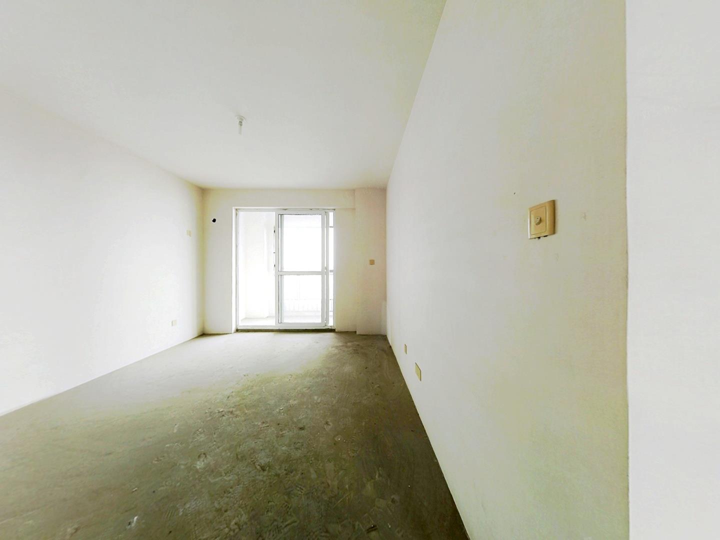 中港城世家 4室2厅2卫 189m&sup2;