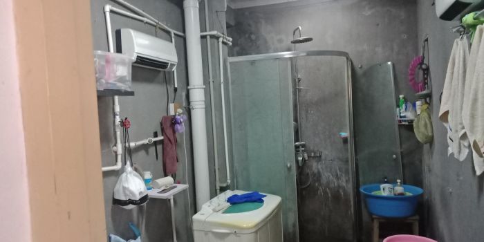 天馨花苑 3室2厅1卫 131.5m&sup2;