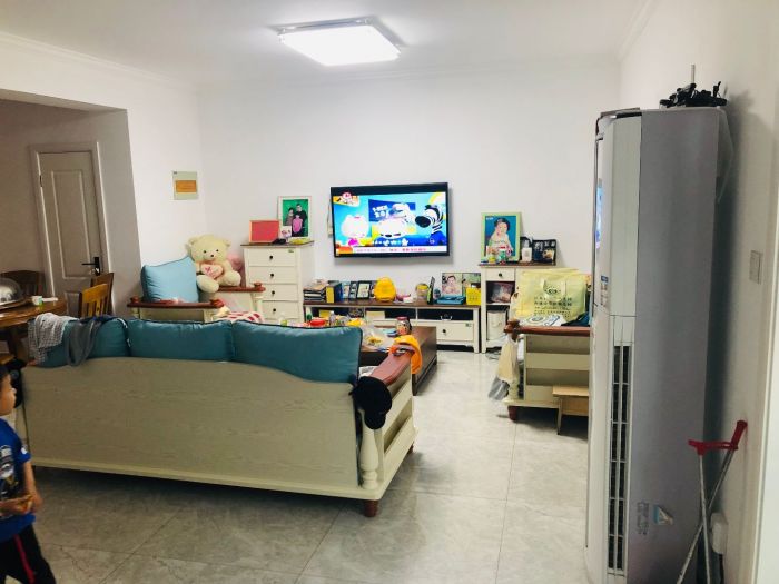 学田苑 5室2厅2卫 150m&sup2;