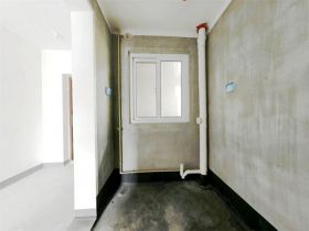 新城香溢紫郡 3室1厅1卫 95m&sup2;
