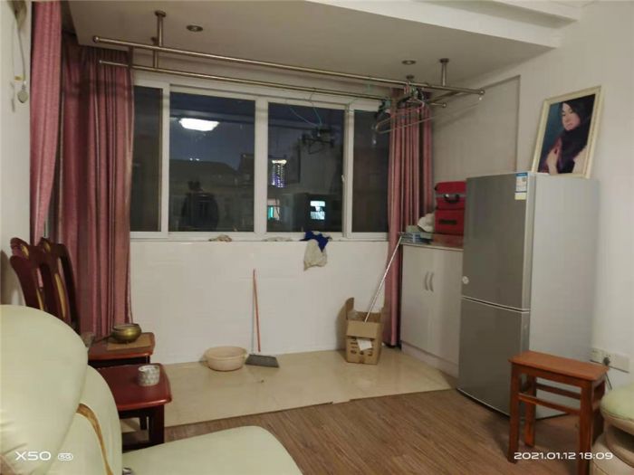 板桥东村 2室1厅1卫 65m&sup2;