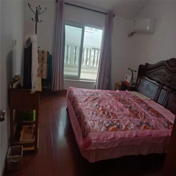 五一新村 5室2厅2卫 160m&sup2;