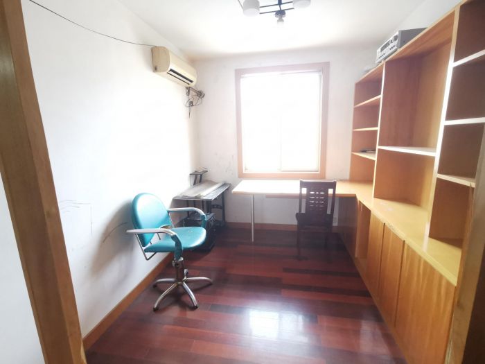 北濠桥东村 3室2厅1卫 109m&sup2;