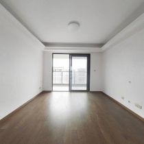 雍华府 3室2厅2卫 114.28m&sup2;