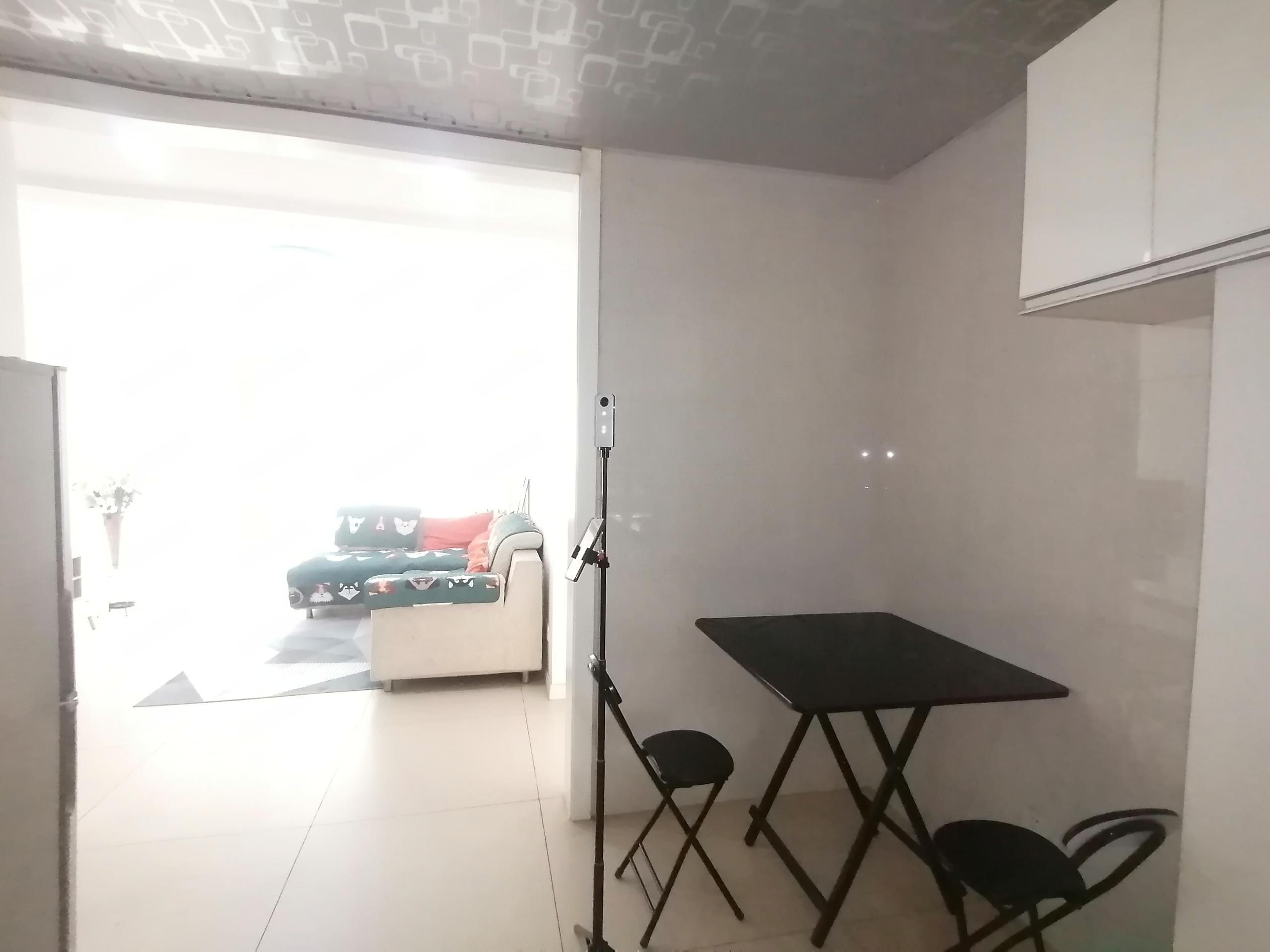 中南世纪花城二期 1室2厅1卫 70.26m&sup2;