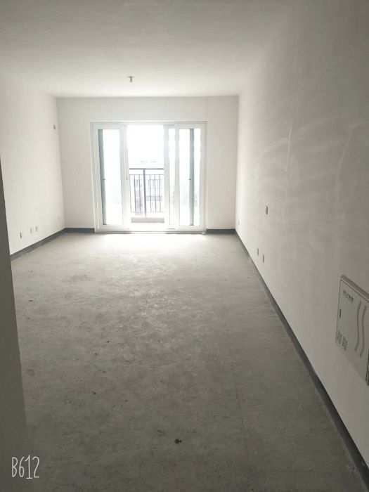 南山国际社区 3室2厅1卫 98.00m&sup2;