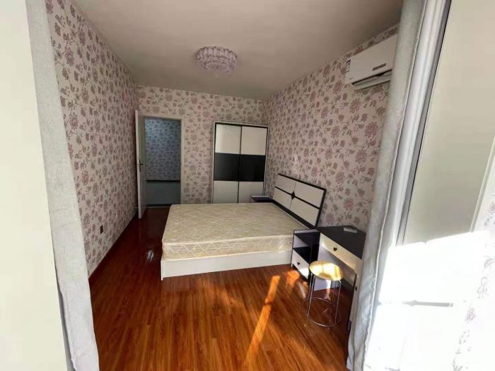 五山新苑 4室1厅1卫 134.00m&sup2;