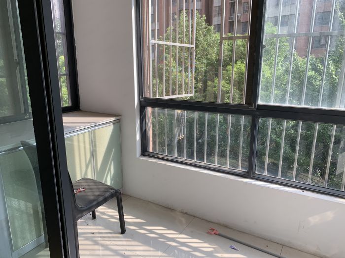 炜赋花苑 2室1厅1卫 78m&sup2;