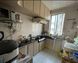 紫荆花园 3室2厅1卫 96m&sup2;