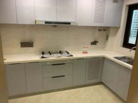 春风南岸东园 4室2厅2卫 136m&sup2;