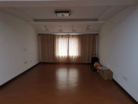 五山公寓 4室2厅2卫 260m&sup2;