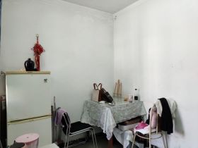 易家桥新村 2室1厅1卫 58.00m&sup2;