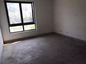 金水湾花园 4室2厅2卫 166m&sup2;