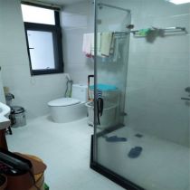 中港城皇家公寓 4室2厅2卫 162m&sup2;