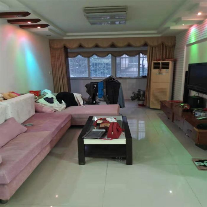新开苑 3室2厅1卫 120m&sup2;