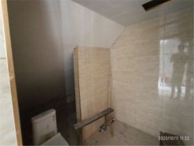 天山花苑 6室厅卫 245m&sup2;