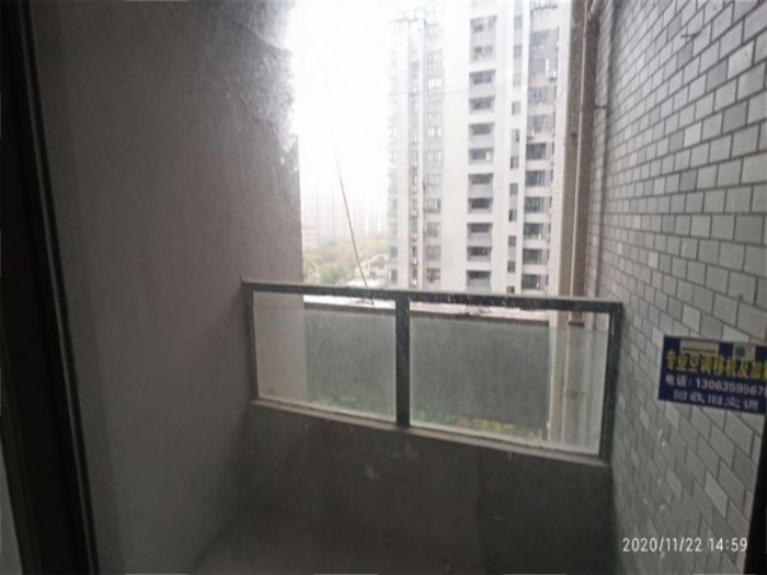 万通城 2室2厅2卫 90m&sup2;