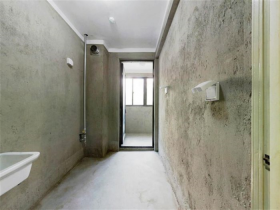 兴石花园 2室1厅1卫 81.5m&sup2;