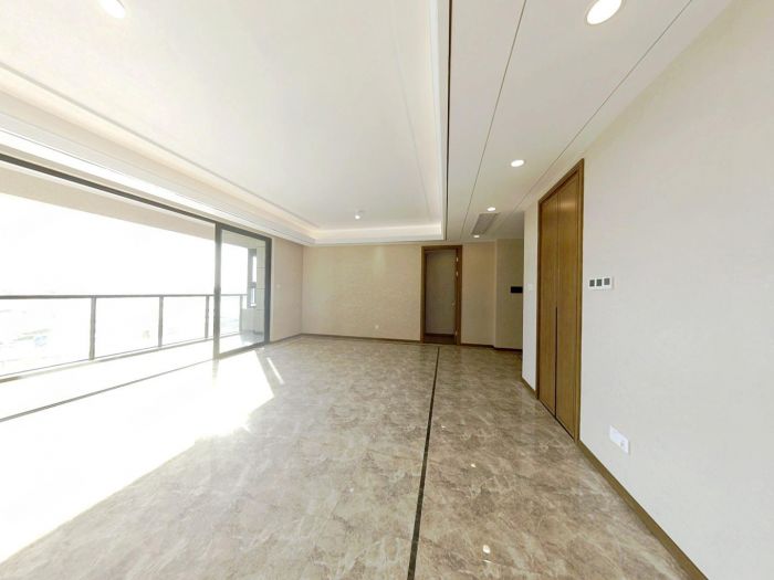 绿城沁园 4室2厅2卫 178m&sup2;