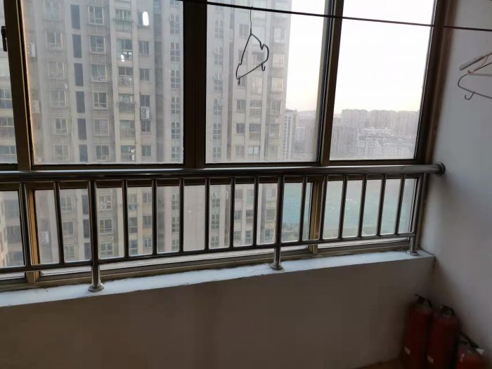 尚海湾 3室2厅2卫 148m&sup2;