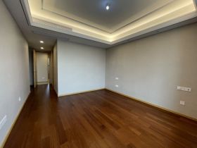 绿城蘭园 4室2厅2卫 143m&sup2;