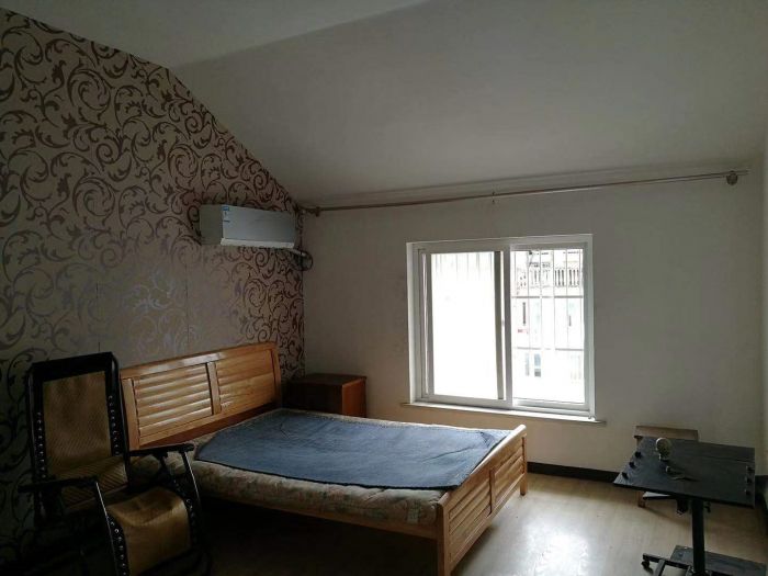 永兴花苑 3室1厅2卫 150m&sup2;