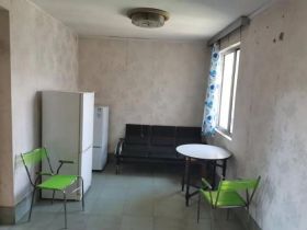 银花苑 2室1厅1卫 75m&sup2;