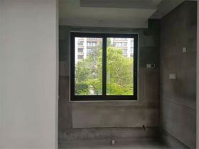 春风南岸西园 5室2厅4卫 204m&sup2;