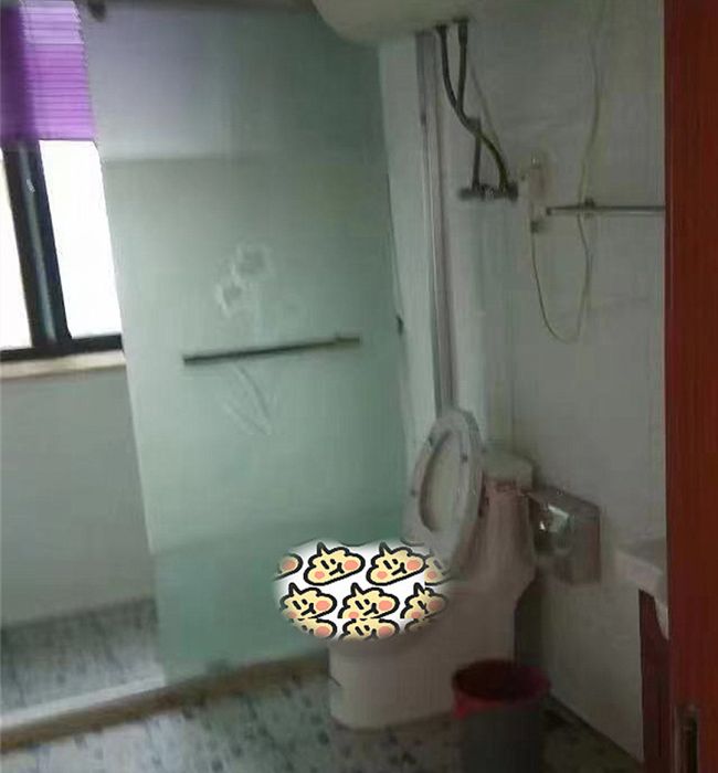 星润花园 3室2厅1卫 118m&sup2;