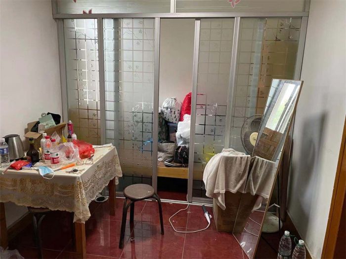 虹桥南村 1室1厅1卫 47m&sup2;